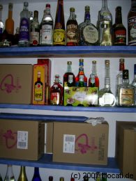 Ein kleines Alkohollager - die Reserve für schlechte Zeiten ;)